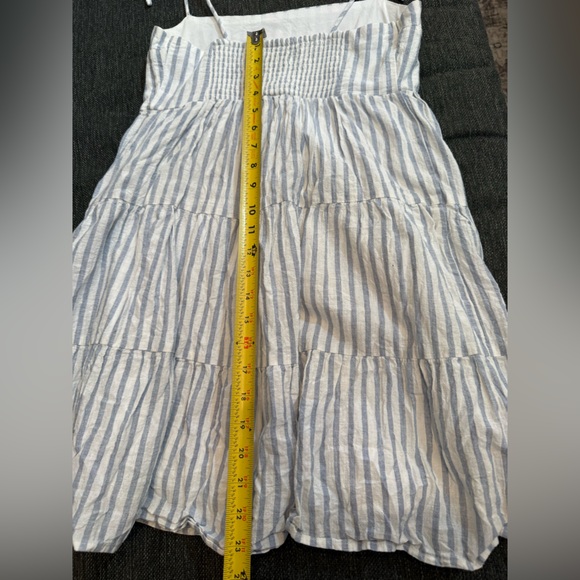 Abercrombie & Fitch women’s light Blue & White Striped Dress with Tie Straps - Picture 16 of 17